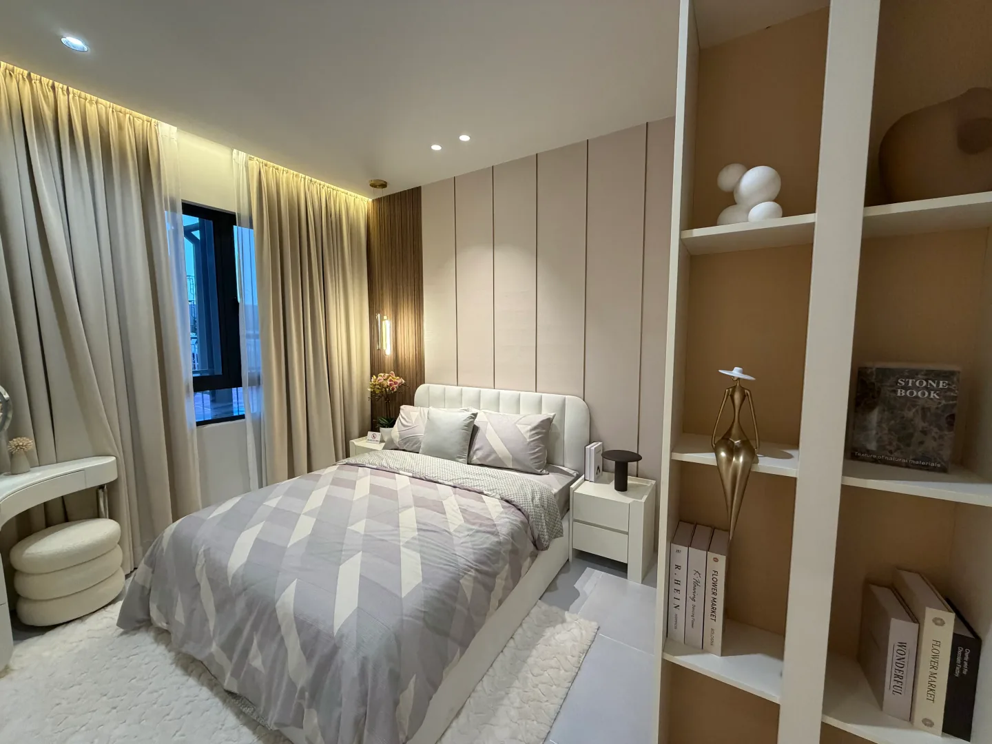 Showroom bedroom interior